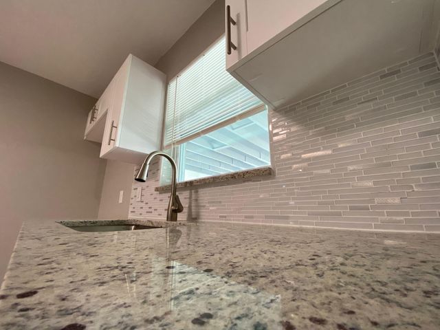 9121 Bamboo Drive, Palm Beach Gardens, FL 33410