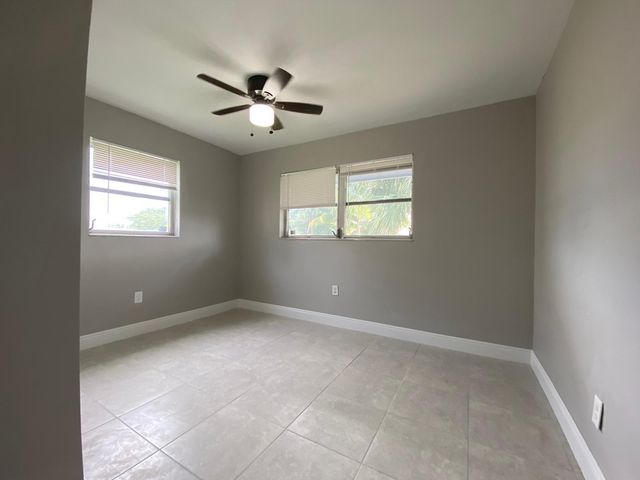 9121 Bamboo Drive, Palm Beach Gardens, FL 33410