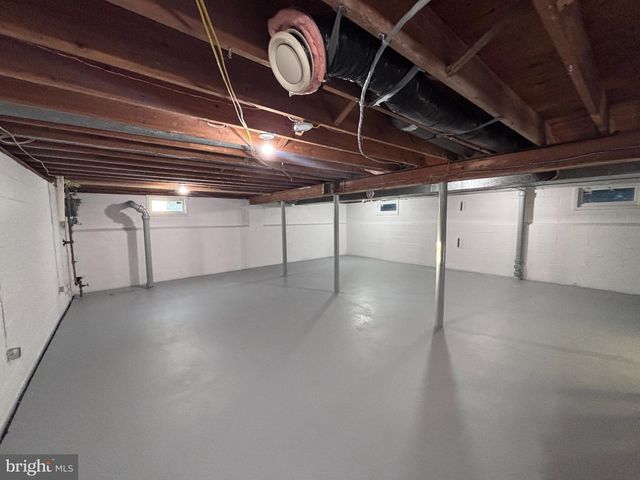 94 KINO BLVD, Hamilton, NJ 08619