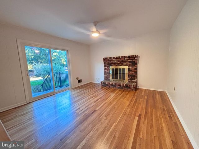94 KINO BLVD, Hamilton, NJ 08619
