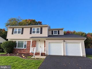 94 KINO BLVD, Hamilton, NJ 08619