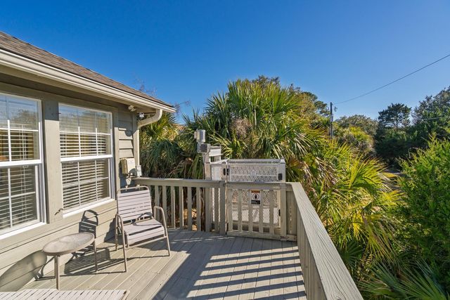 3516 Myrtle Street, Edisto Beach, SC 29438