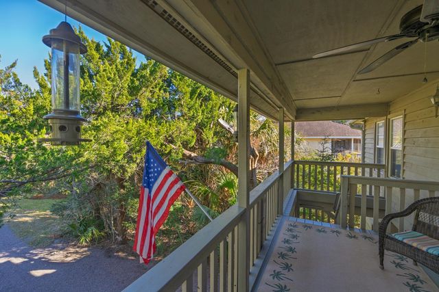 3516 Myrtle Street, Edisto Beach, SC 29438