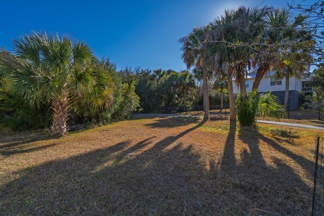 3516 Myrtle Street, Edisto Beach, SC 29438