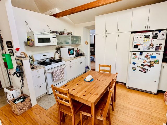 26 Appleton 3, Somerville, MA 02144