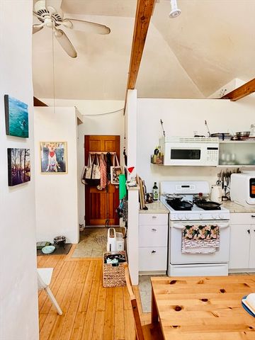 26 Appleton 3, Somerville, MA 02144