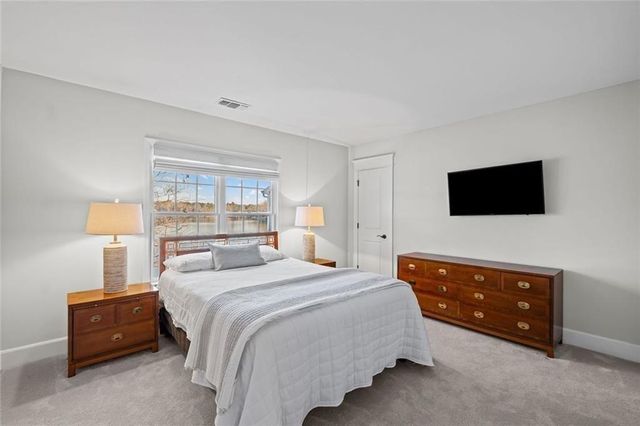6425 Spinnaker Lane, Alpharetta, GA 30005