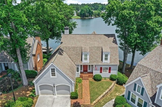 6425 Spinnaker Lane, Alpharetta, GA 30005