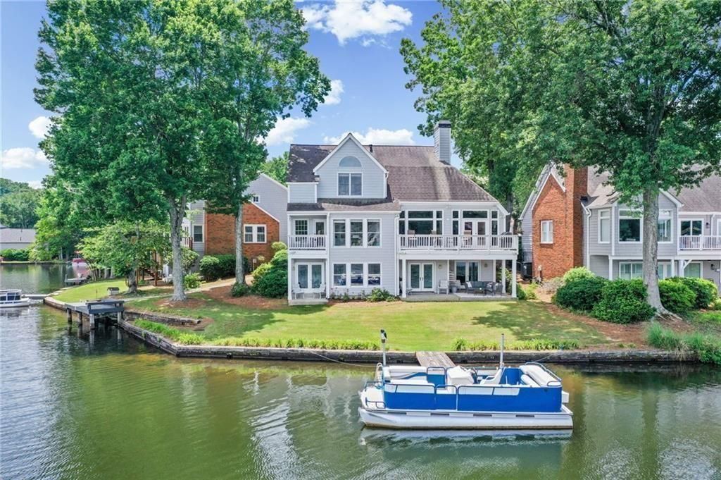 6425 Spinnaker Lane, Alpharetta, GA 30005