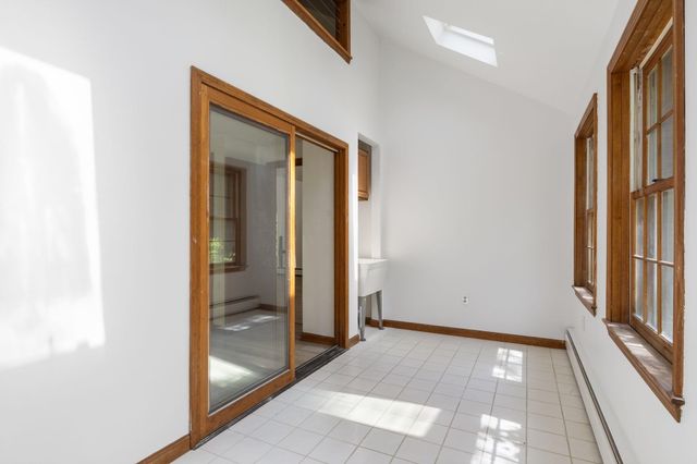 112 Gile Road, Nottingham, NH 03290