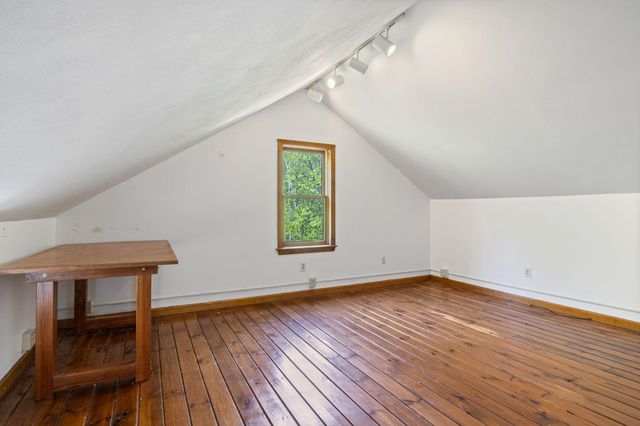 112 Gile Road, Nottingham, NH 03290