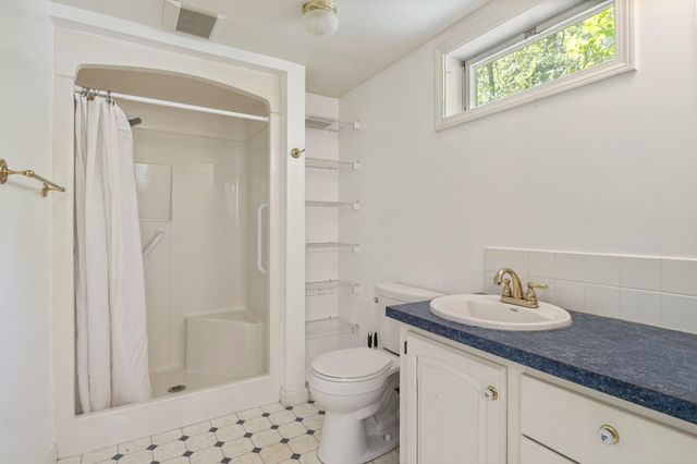 112 Gile Road, Nottingham, NH 03290