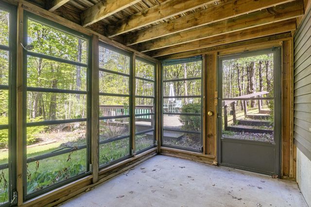 112 Gile Road, Nottingham, NH 03290