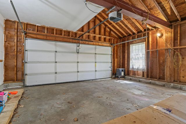112 Gile Road, Nottingham, NH 03290