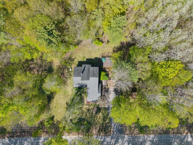 112 Gile Road, Nottingham, NH 03290