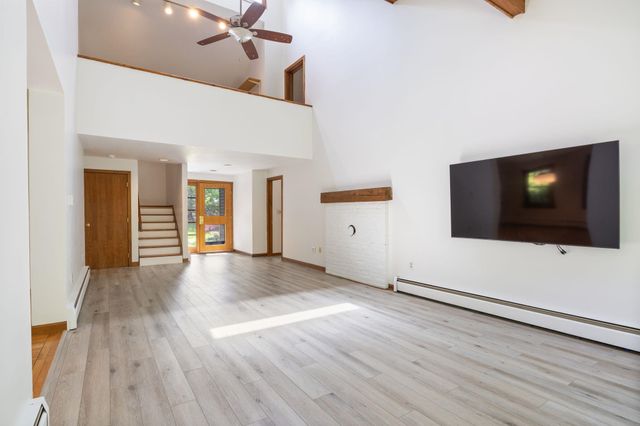 112 Gile Road, Nottingham, NH 03290