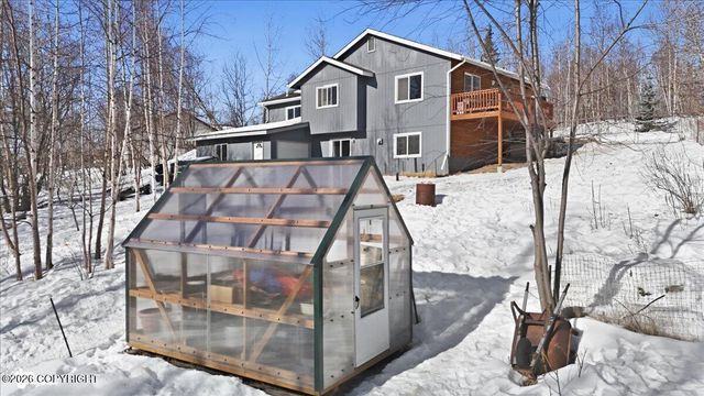 6990 W Windsor Drive, Wasilla, AK 99623