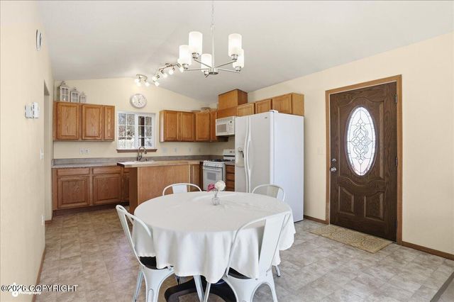 6990 W Windsor Drive, Wasilla, AK 99623