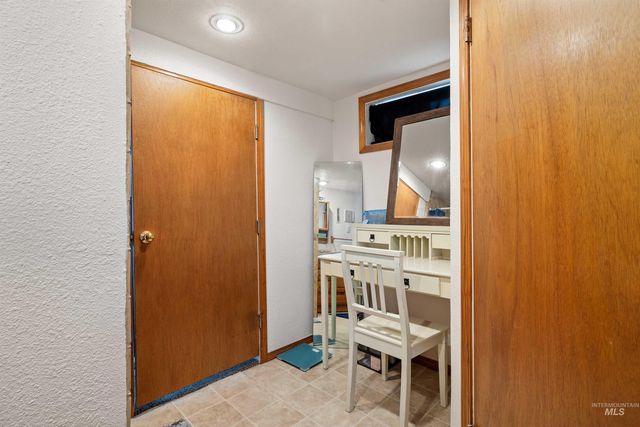 753 Ash St, Twin Falls, ID 83301