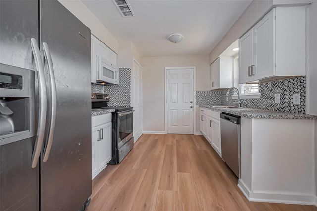 11603 Leader Street, Houston, TX 77072