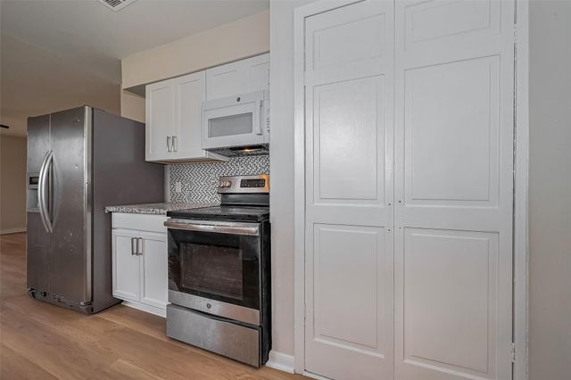 11603 Leader Street, Houston, TX 77072