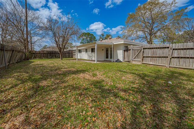 11603 Leader Street, Houston, TX 77072