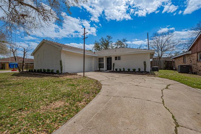 11603 Leader Street, Houston, TX 77072