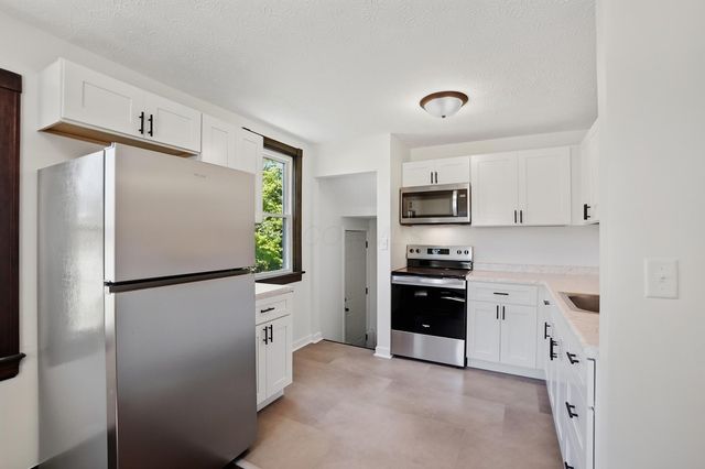 1988 E 5th Avenue, Columbus, OH 43219