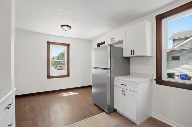 1988 E 5th Avenue, Columbus, OH 43219