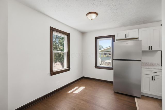 1988 E 5th Avenue, Columbus, OH 43219