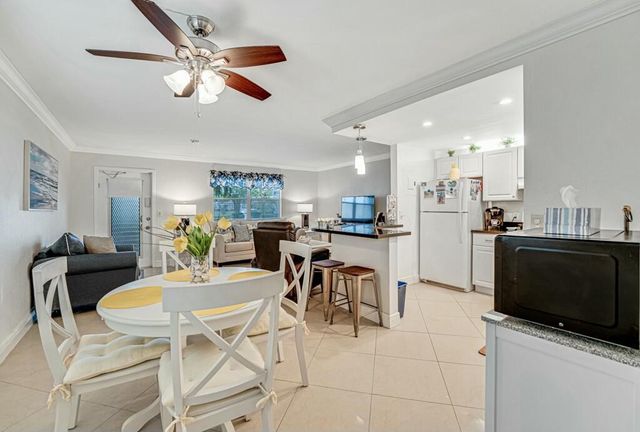 350 Tuscany G, Delray Beach, FL 33446