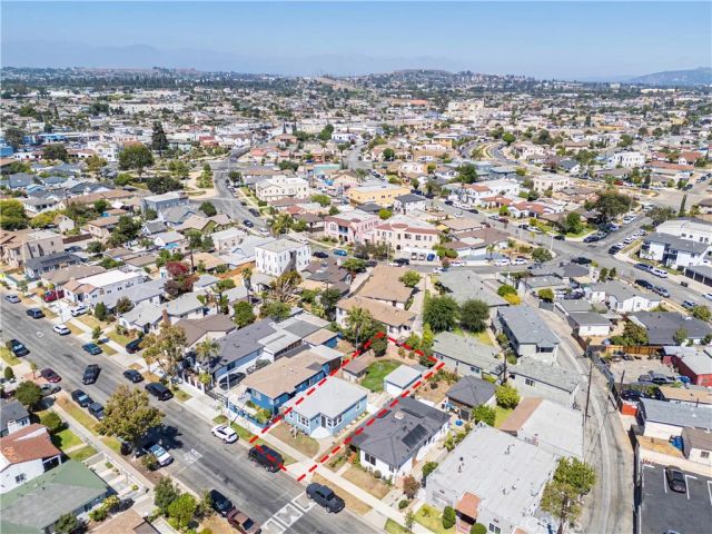 1048 simmons, East Los Angeles, CA 90022