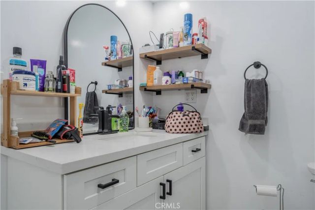 2803 S Fairview C, Santa Ana, CA 92704