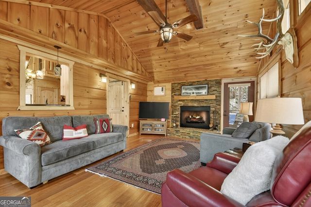 185 Locust Lane, Morganton, GA 30560