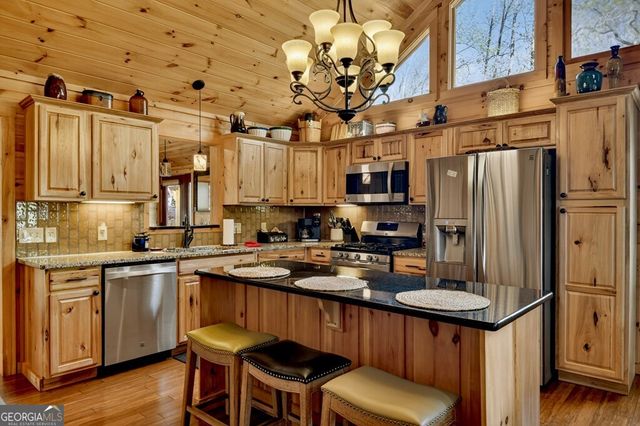 185 Locust Lane, Morganton, GA 30560