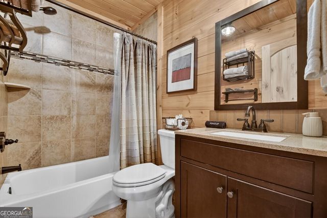 185 Locust Lane, Morganton, GA 30560