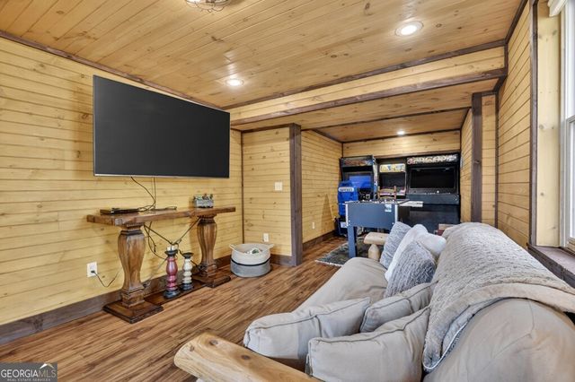 185 Locust Lane, Morganton, GA 30560