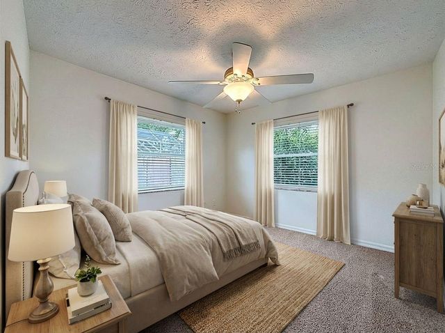 2414 BUCKHORN RUN DRIVE, Valrico, FL 33596