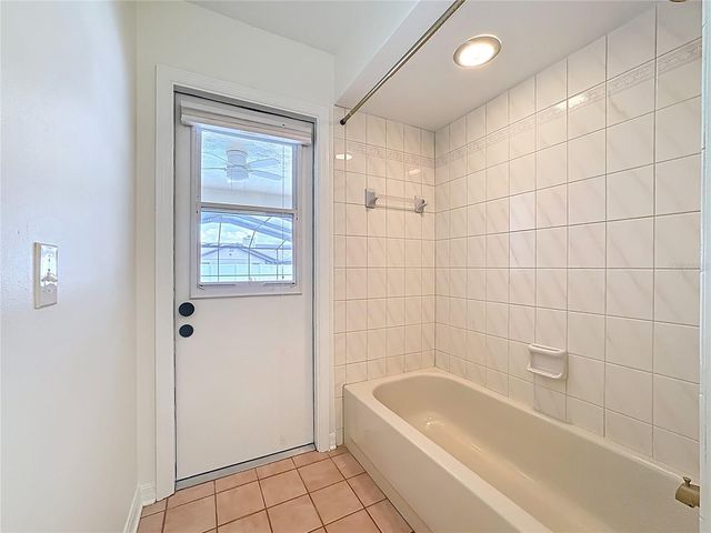 2414 BUCKHORN RUN DRIVE, Valrico, FL 33596