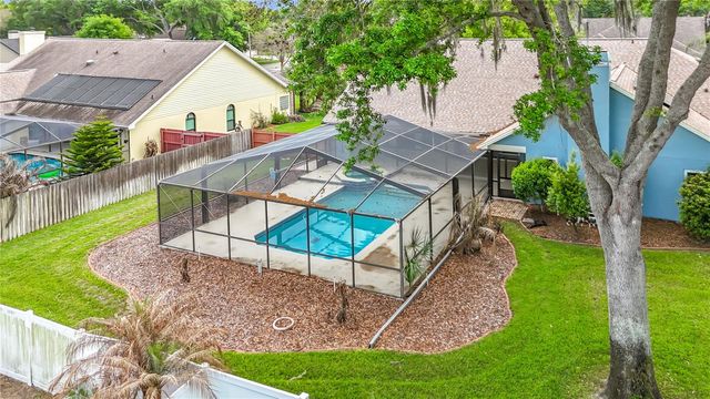 2414 BUCKHORN RUN DRIVE, Valrico, FL 33596