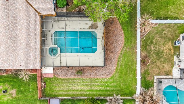 2414 BUCKHORN RUN DRIVE, Valrico, FL 33596