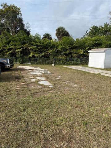 20720 Anchor DR, Estero, FL 33928