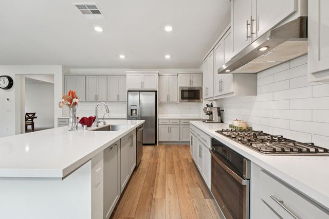 5342 Gatlin Dr, Tracy, CA 95377