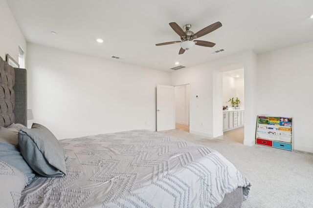 5342 Gatlin Dr, Tracy, CA 95377