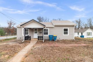 11800 Henry Street, Sugar Creek, MO 64054
