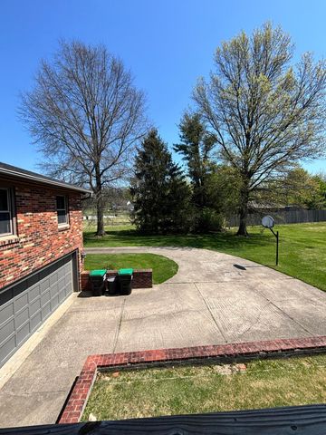4027 Whitemark Court, Lexington, KY 40516