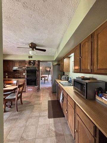 4027 Whitemark Court, Lexington, KY 40516