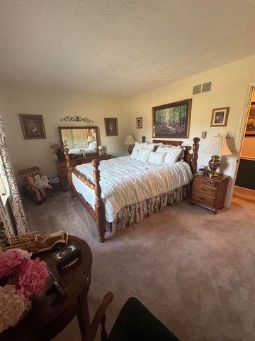 4027 Whitemark Court, Lexington, KY 40516