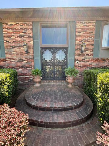 4027 Whitemark Court, Lexington, KY 40516