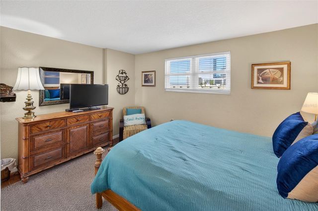 445 HAMDEN DRIVE 405, Clearwater Beach, FL 33767